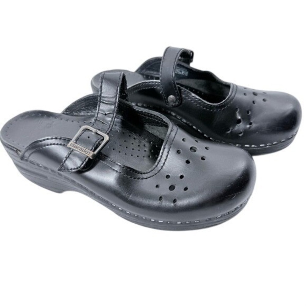 Dansko Women's‎ Mary Jane Style Mules Black Size 7/38. Buckle Strap Slide In.